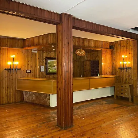 Rb La Molina Country house *